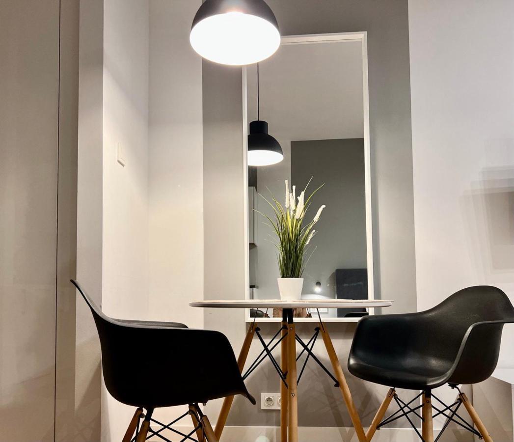K22 Slawinska 503 Sun-City Apart Βαρσοβία Εξωτερικό φωτογραφία