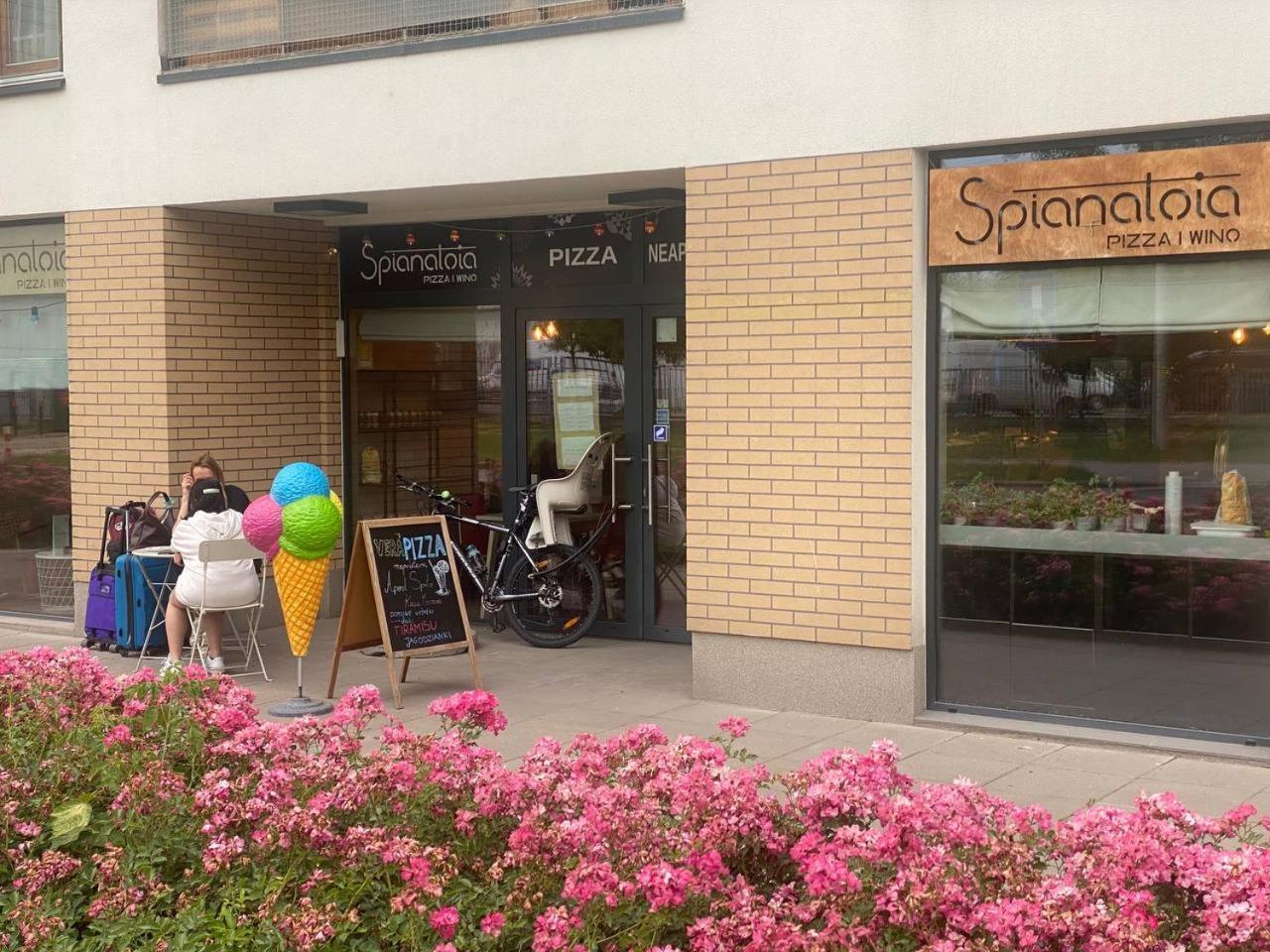 K22 Slawinska 503 Sun-City Apart Βαρσοβία Εξωτερικό φωτογραφία